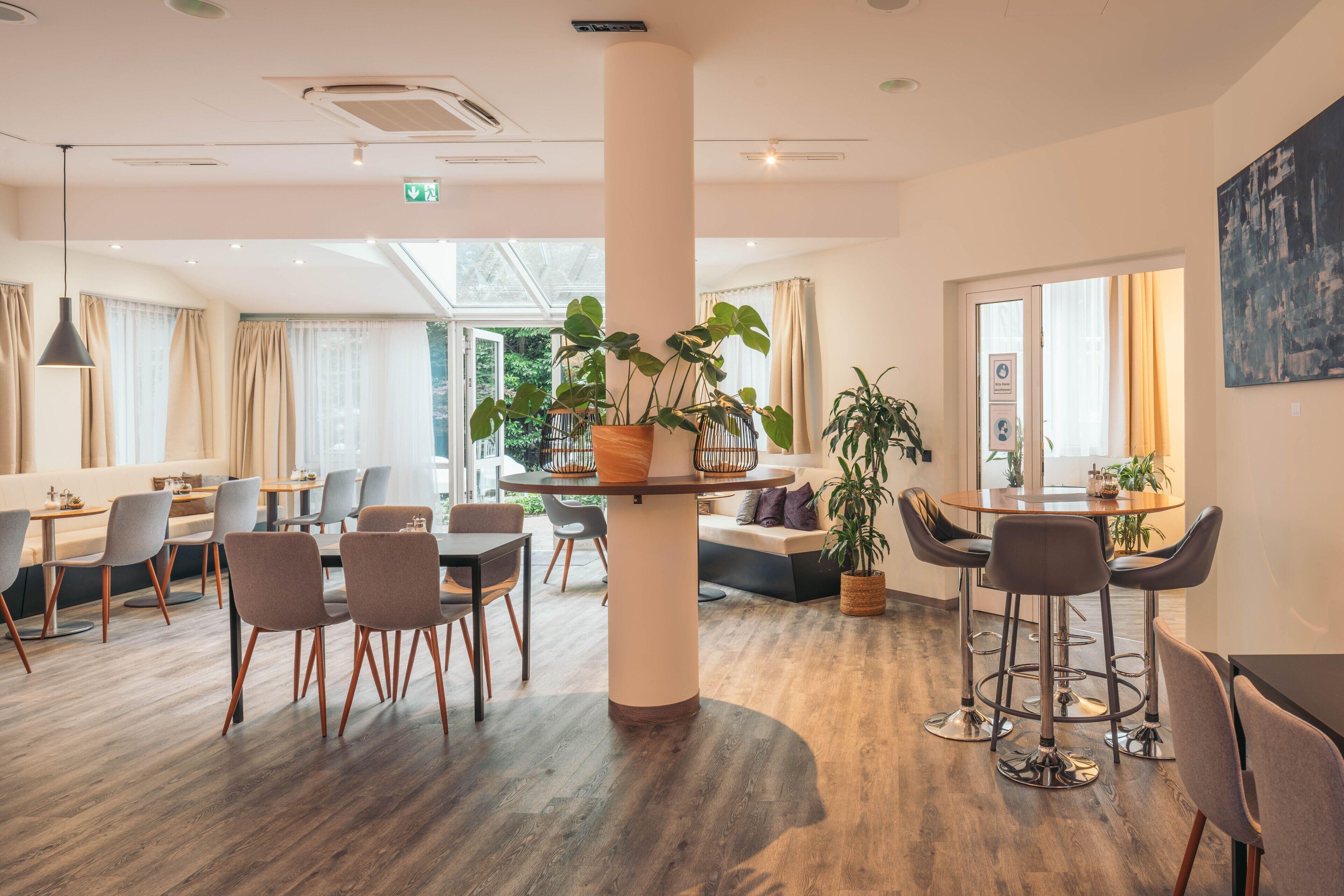 Awa Hotel, Munich